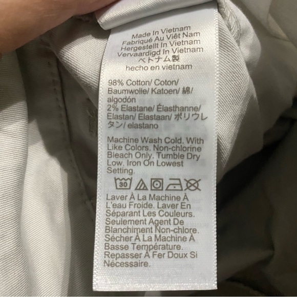 J Crew Gray Chino 9” Frankie Cotton Stretch Bermuda Shorts - Picture 5 of 5